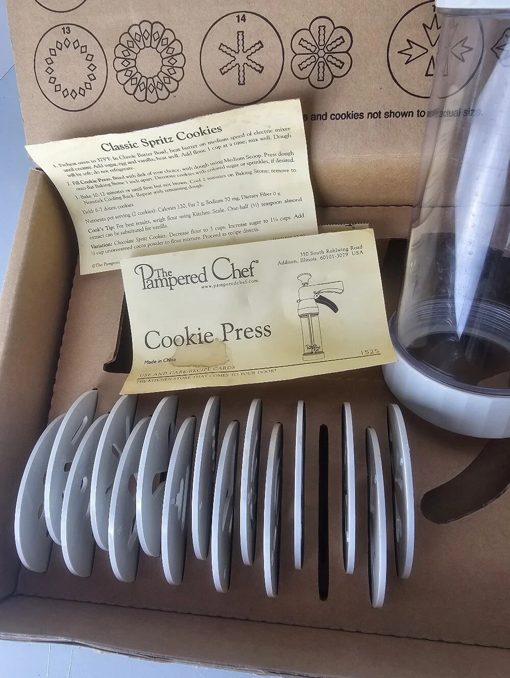 Pampered Chef Cookie Press Baker Farm Stand School Auction Fundraiser *READ*